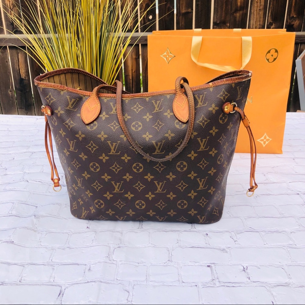 Louis Vuitton Neverfull MM